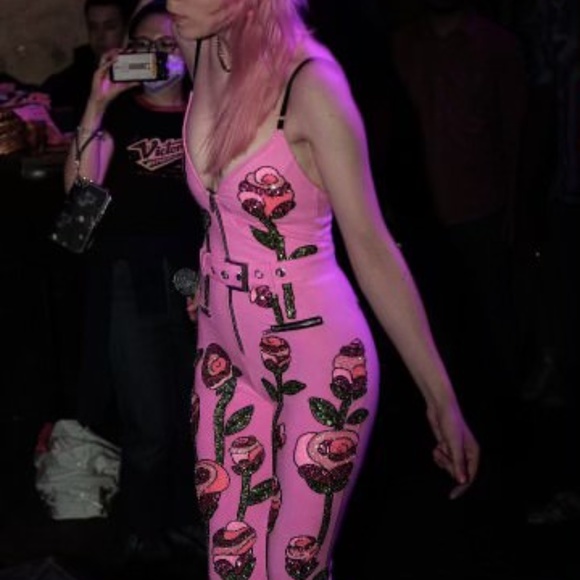 Discount Universe Pink Roses Bodysuit / Jumpsuit - Picture 5 of 10